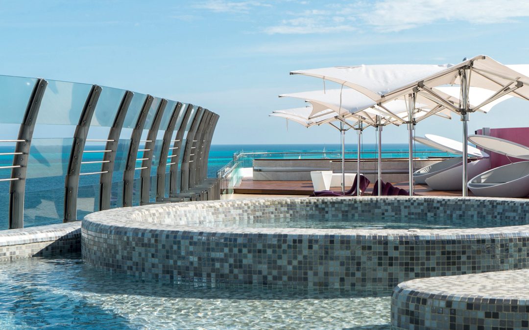 Guide to the Best Pool Tiles